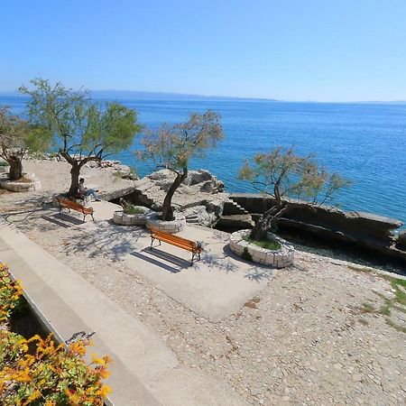Apartment Lju On The Beach Split Exterior photo