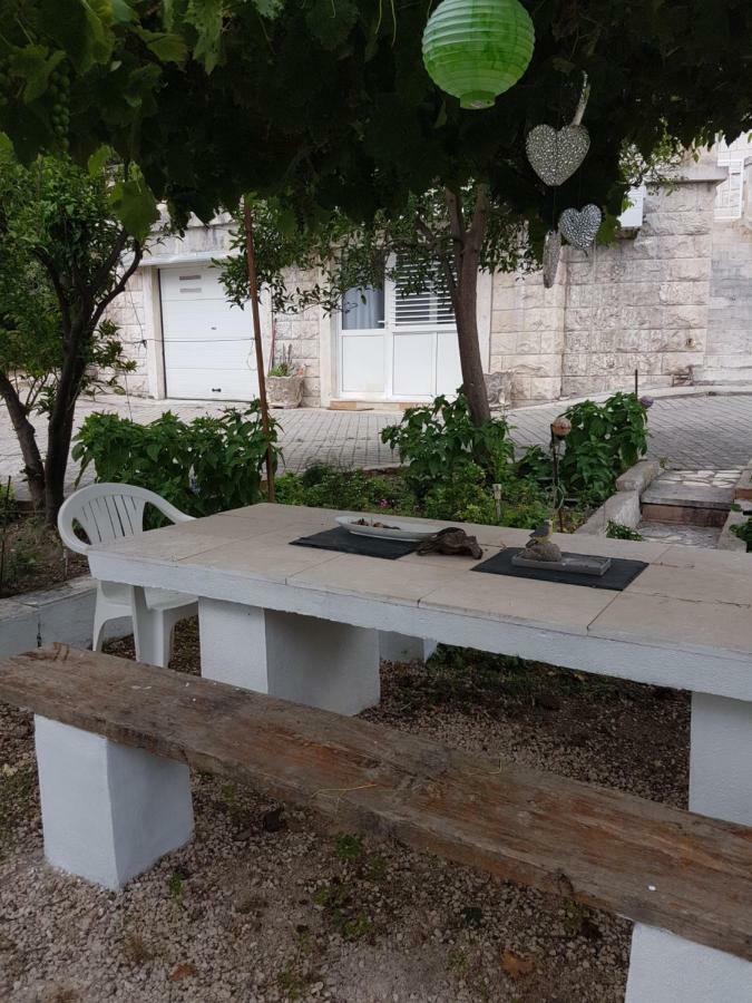 Apartment Lju On The Beach Split Exterior photo